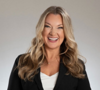 STT 5 04 - Headshot for podcast page